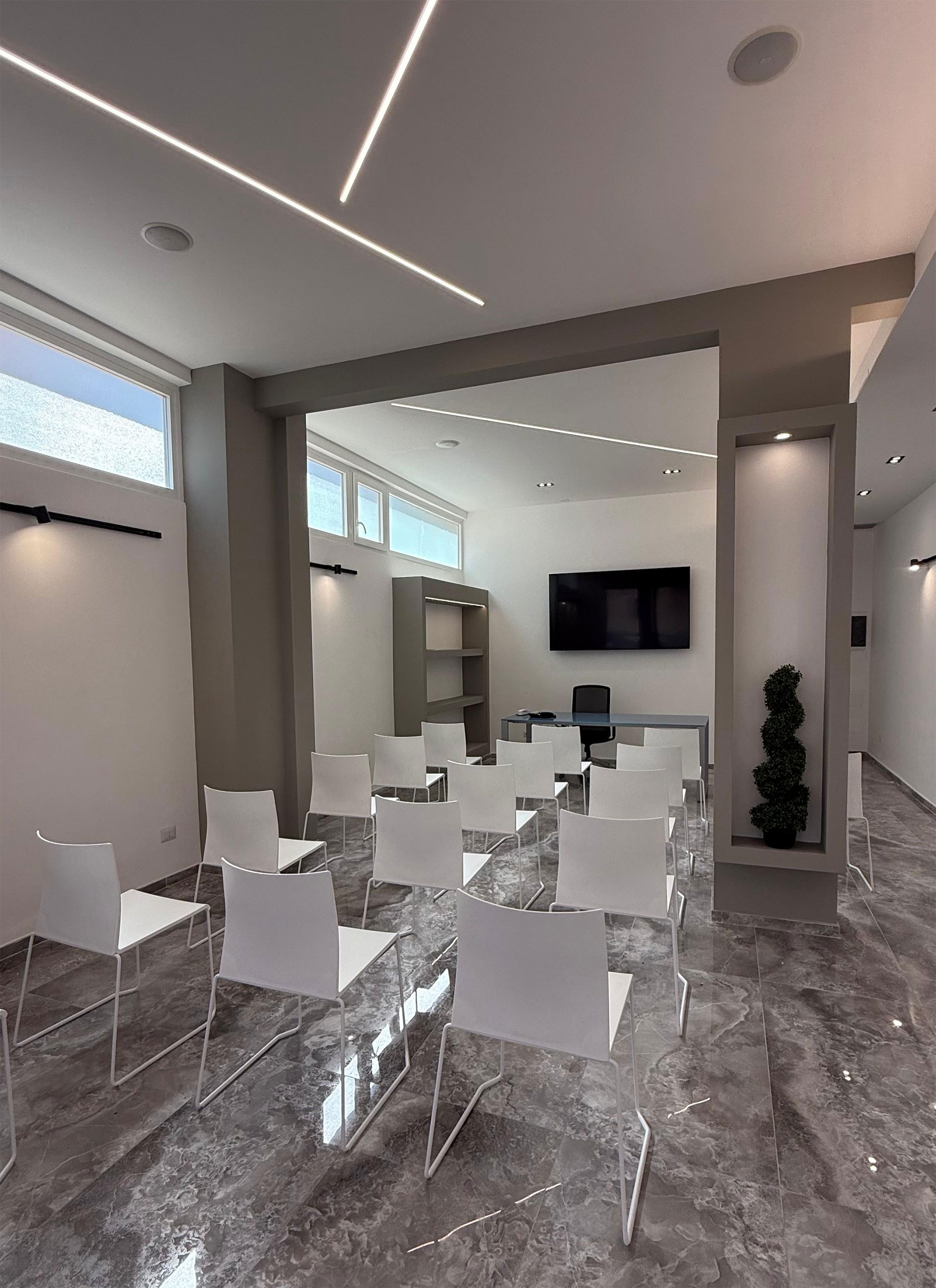 Sala convegni ideale per corsi e presentazioni a Roma