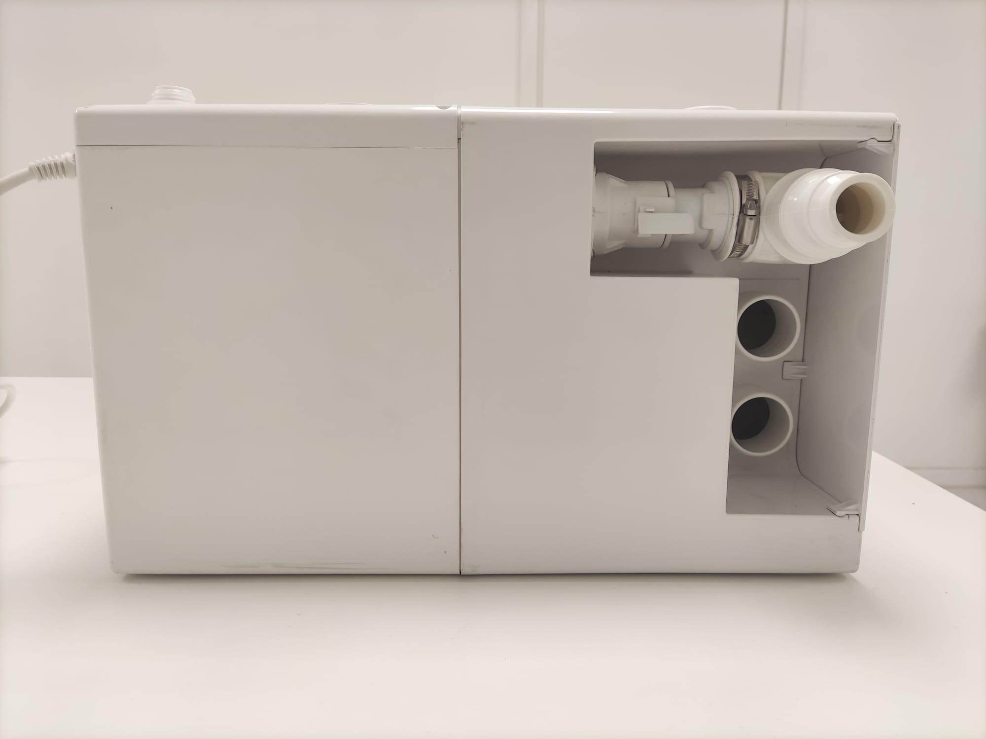 Trituratore UniSanisplit per WC, Lavabo, Bidet e Doccia, ( Sostituisce Sanisplit 1, Sanisplit 2 , Sanisplit 3 ) DI.BI.TEC